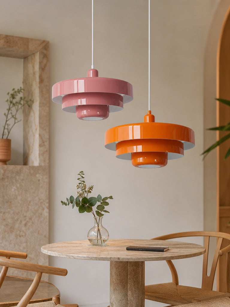 Luminaires en verre soufflé à la main Maison Lumari, teintes ambrées et colorées