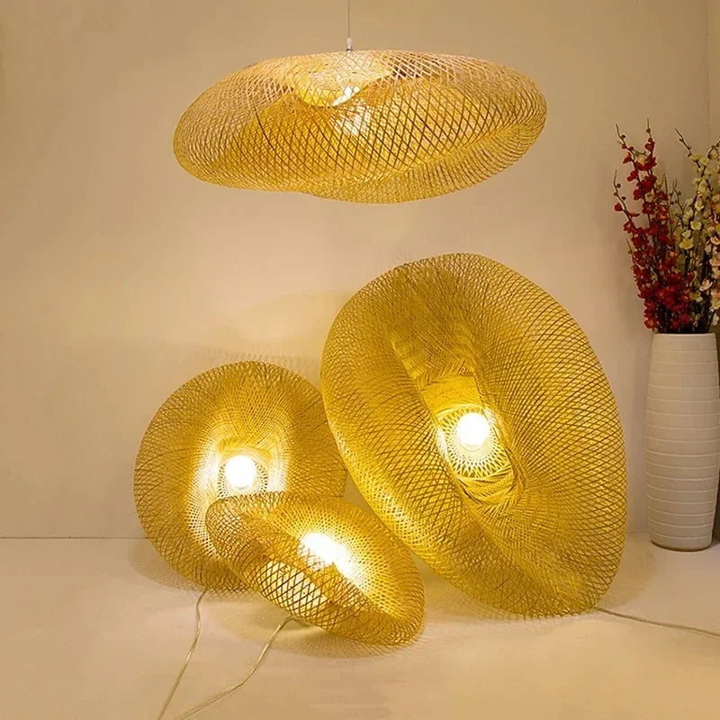 Lustre bambou Maison Lumari, pièce généreuse à l'esprit Japandi