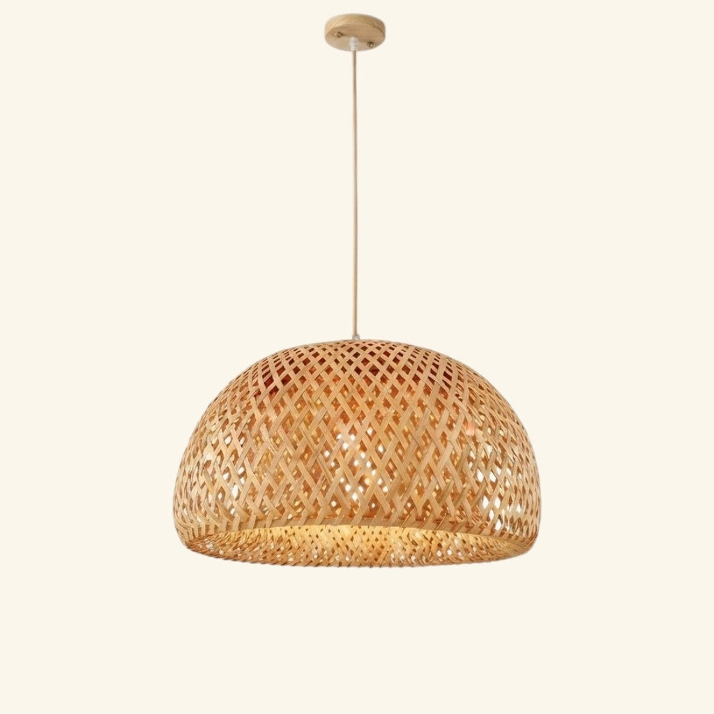 Suspension bambou dôme nervuré Maison Lumari, plusieurs finitions de socle