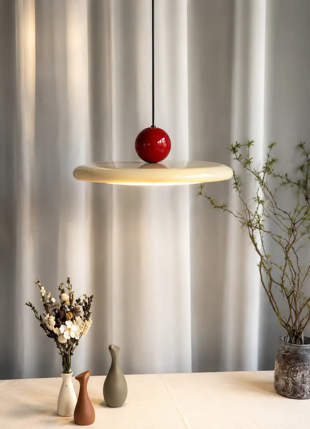 Lustre papillon Maison Lumari, disponible en 40 ou 30 cm